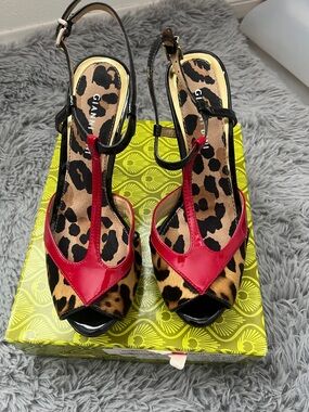Gianni Bini Leopard Print Peep-Toe Heels with Red Patent T-Strap
